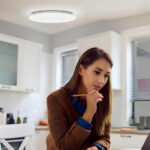 ⁦מנורת תקרה חכמה Yeelight 50W דגם Yeelight ARWEN Ceiling Light D600⁩ – תמונה ⁦2⁩